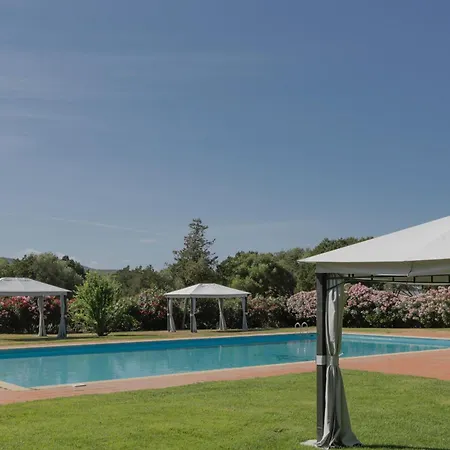Ac - Free Parking - Tennis - 4 Bedrooms - 4 Bathrooms